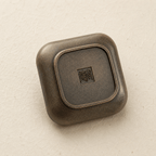 Ikane Studio Objets Mini brûleur d’encens carré — alliage gravé