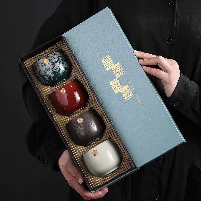 Ikane Studio Objet / Coffret / Cadeau Coffret de 4 tasses en céramique