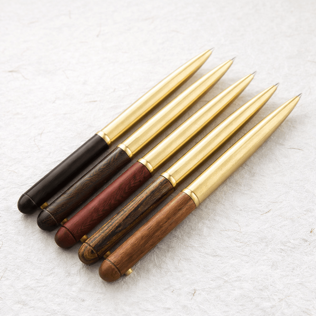 Ikane Studio Objets Stylo bille en laiton et bois