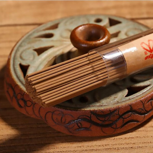 Ikane Studio Objet / Coffret / Cadeau Bois d’agar naturel (Aloès vietnamien) — encens brut